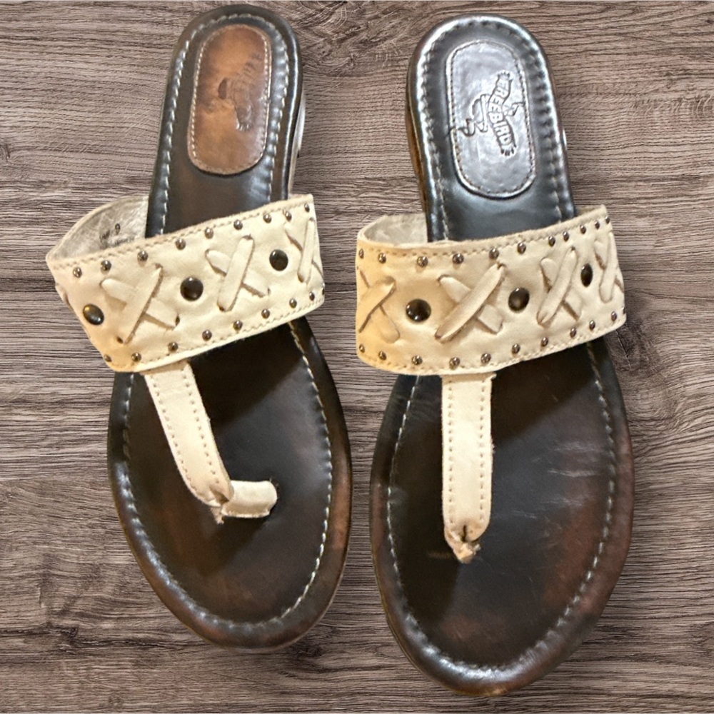 Freebird “Shay” Women's Cream and Brown Leather Sandals Size 9